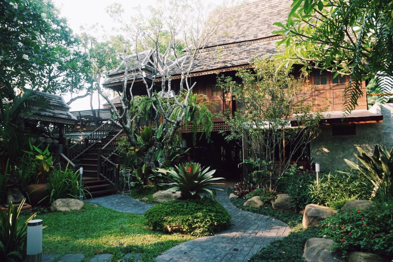 Baansuwanburi - บ้านสุวรรณบุรี Chiang Mai Zewnętrze zdjęcie
