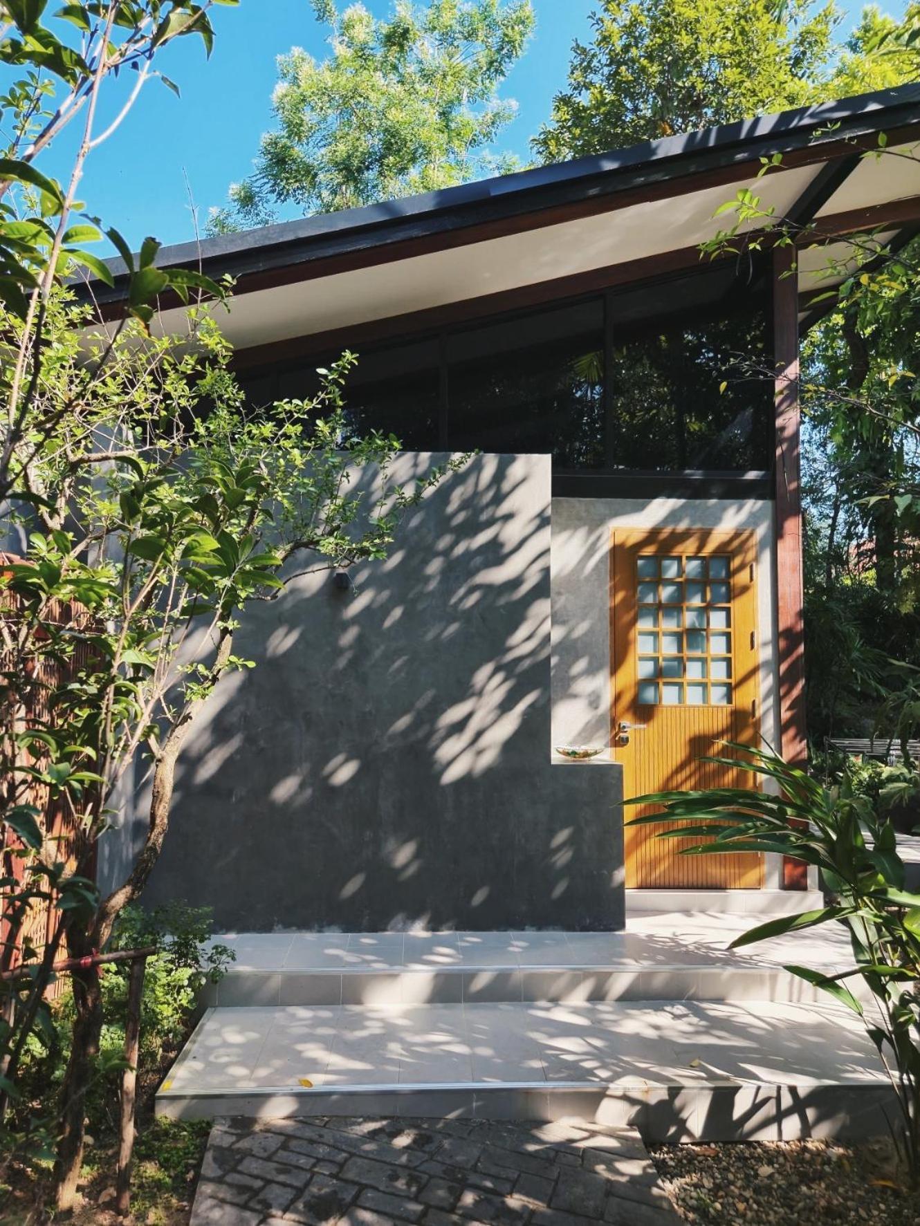 Baansuwanburi - บ้านสุวรรณบุรี Chiang Mai Zewnętrze zdjęcie