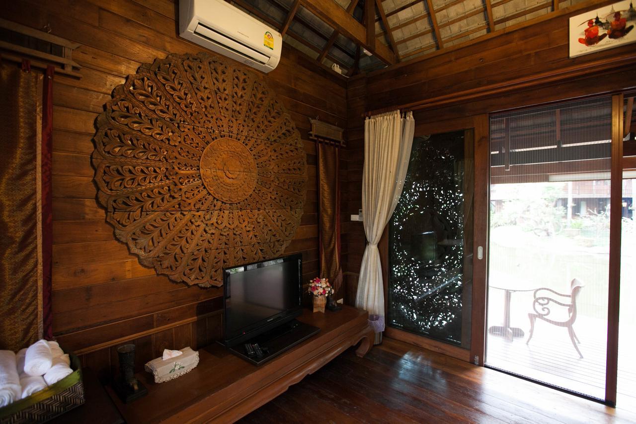 Baansuwanburi - บ้านสุวรรณบุรี Chiang Mai Zewnętrze zdjęcie